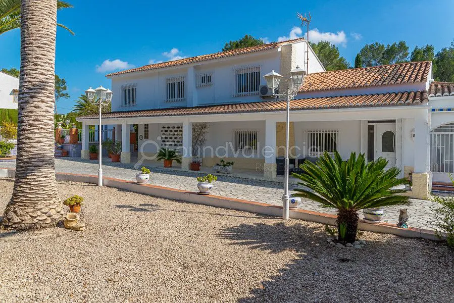 Huis te koop met extra gastenverblijf in Xativa, Valencia