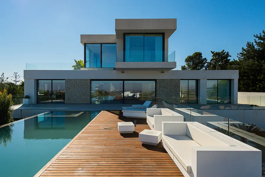 Prachtige moderne villa met een onvoorstelbaar uitzicht in San Cristobal Alberic.