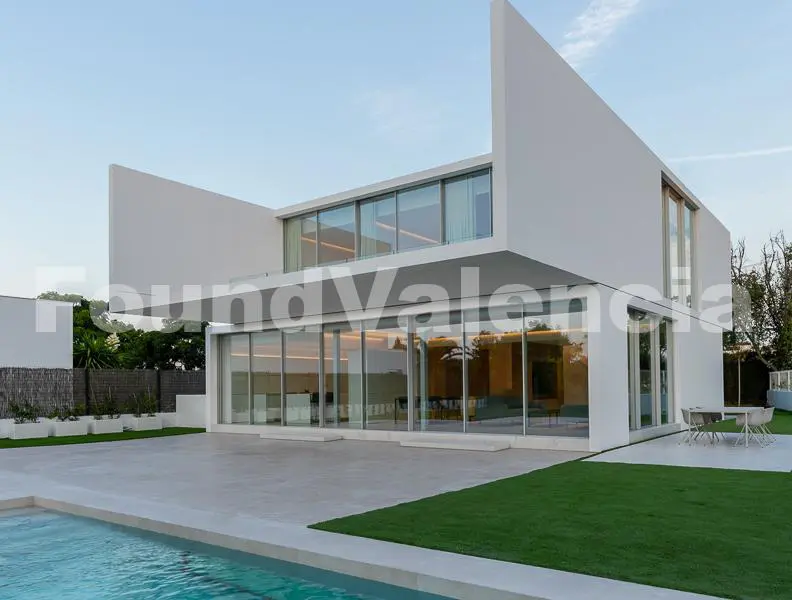 Luxe huis te koop in Torre en Conill in Bétera, Valencia.
