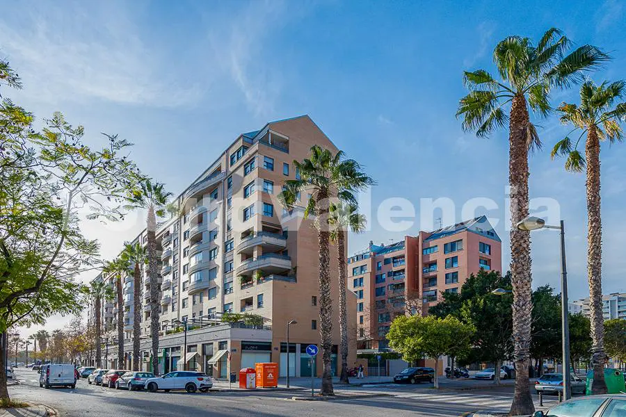 Appartement met terras in Nou Campanar Valencia