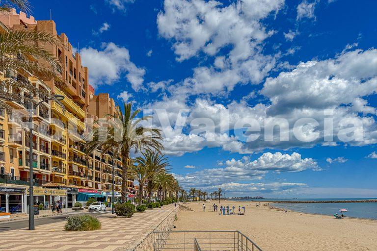 Exclusief Penthouse in Port Saplaya, Valencia