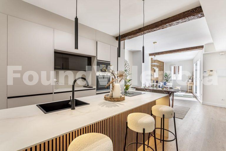 Spectaculair penthouse met terras naast het Stadhuisplein van Valencia 5 Spectaculair penthouse met terras naast het Stadhuisplein van Valencia