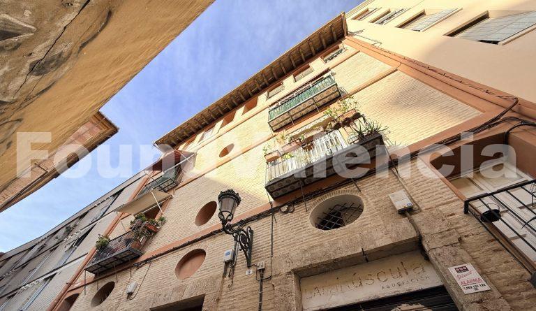 Historische charme en modern comfort in het hart van Velluters