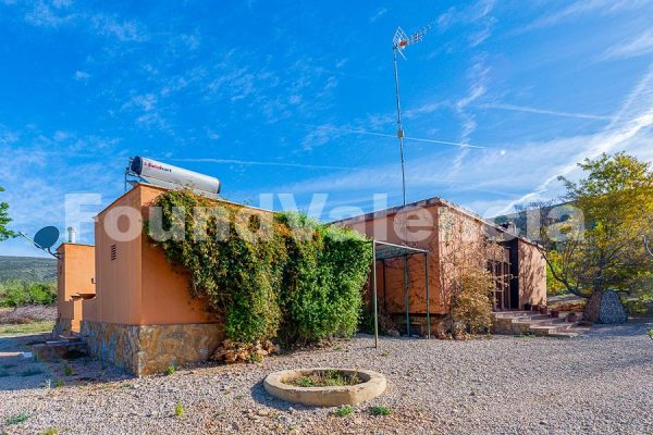 Vrijstaande woning midden in de natuur, Dos Aguas Valencia