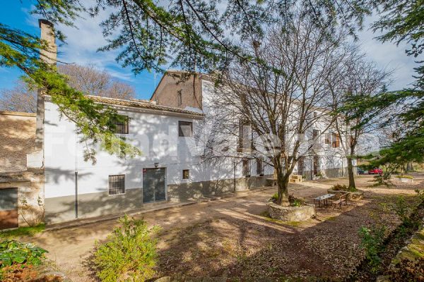 Magnifieke 18e-eeuwse Masía te Koop in Bocairent, Valencia